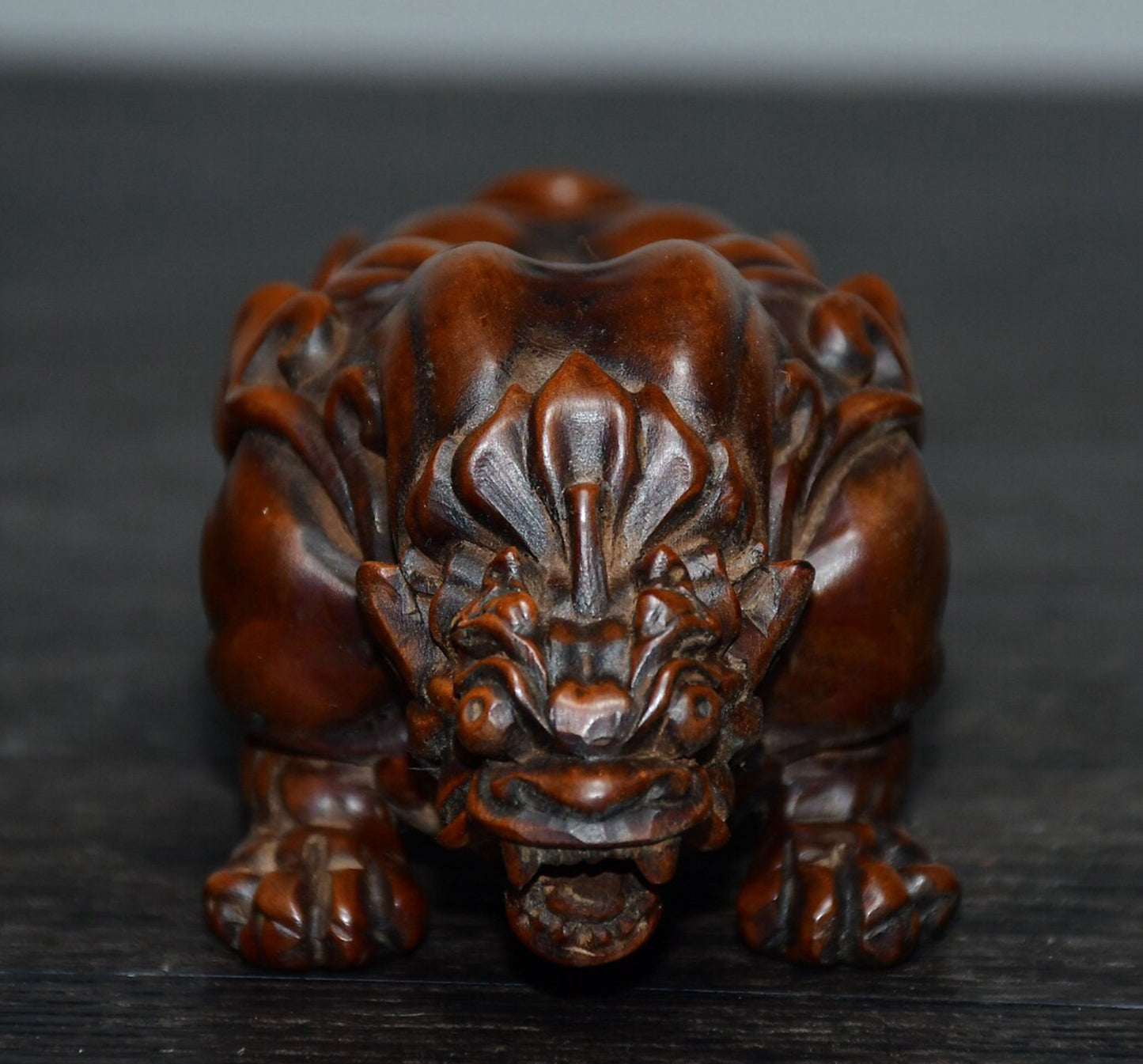 Chinese antique small leaf boxwood flying animal ornament