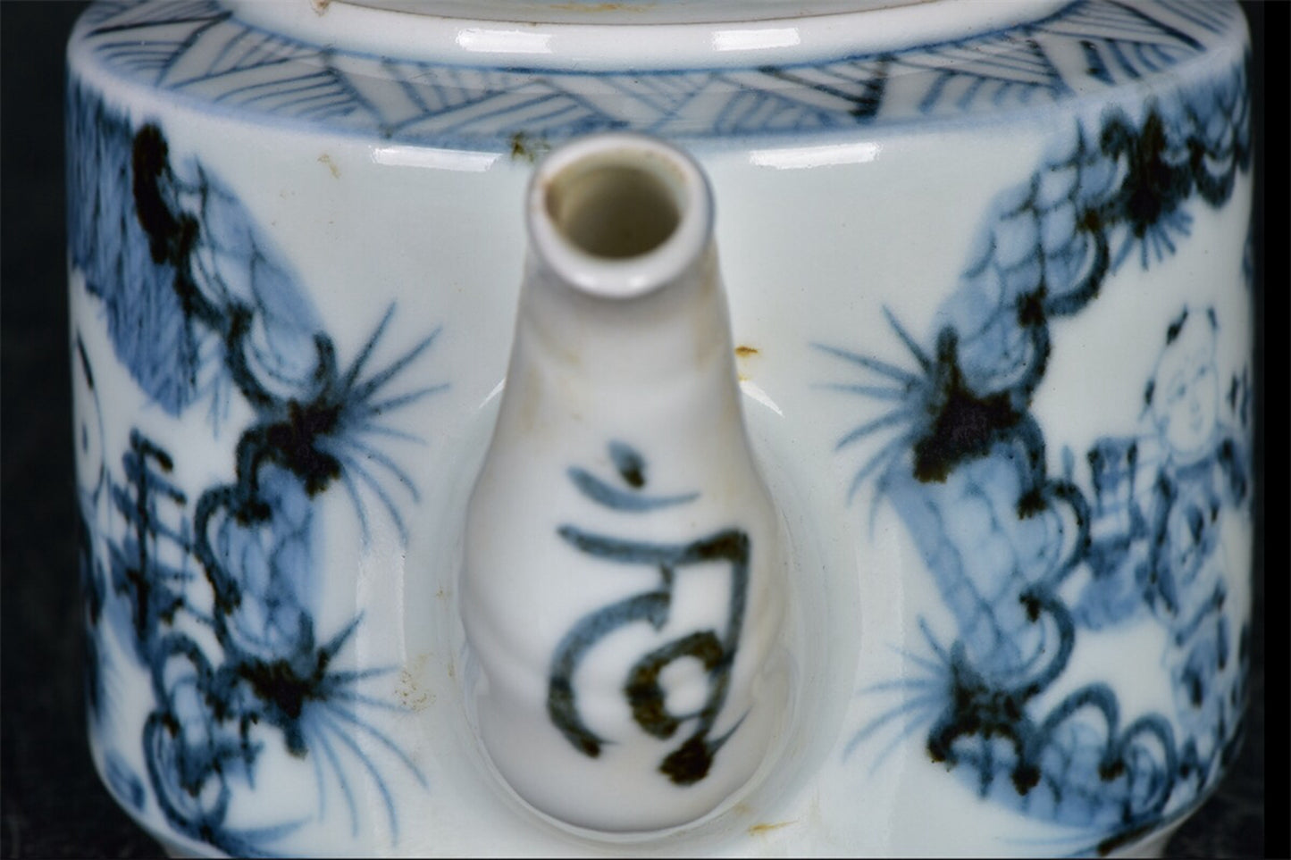 Chinese antique blue and white character story patterned teapot