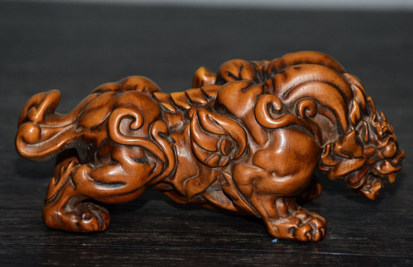 Chinese antique small leaf boxwood flying animal ornament