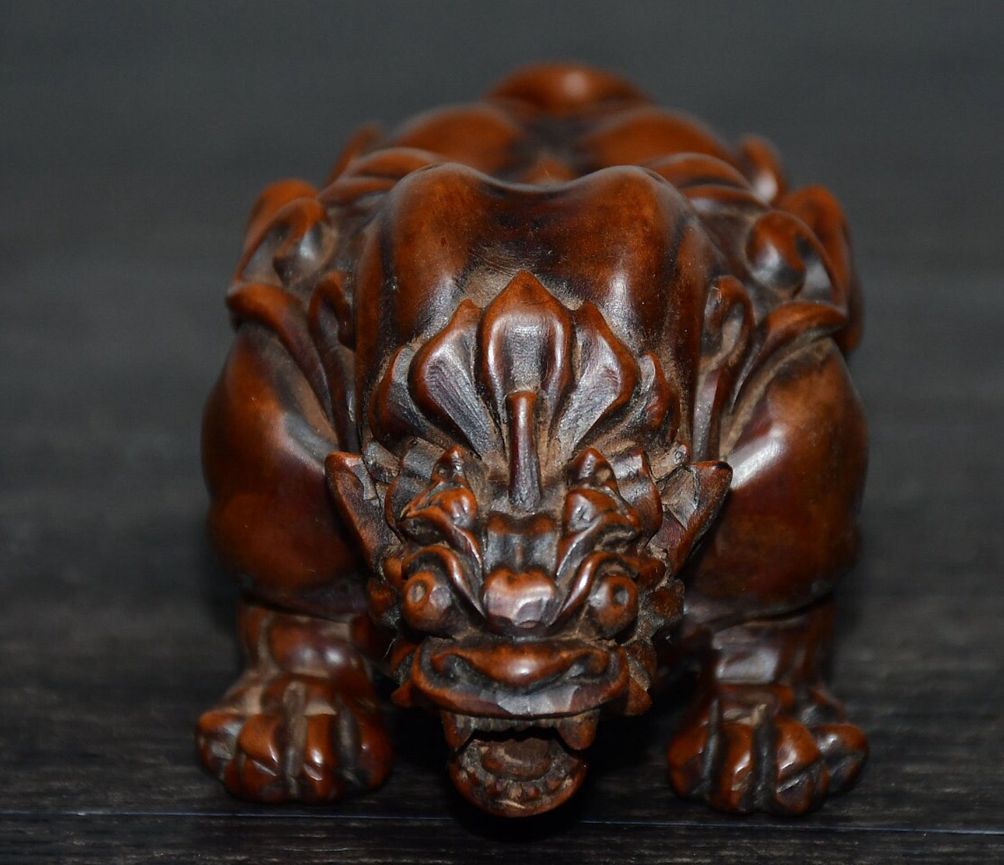 Chinese antique small leaf boxwood flying animal ornament