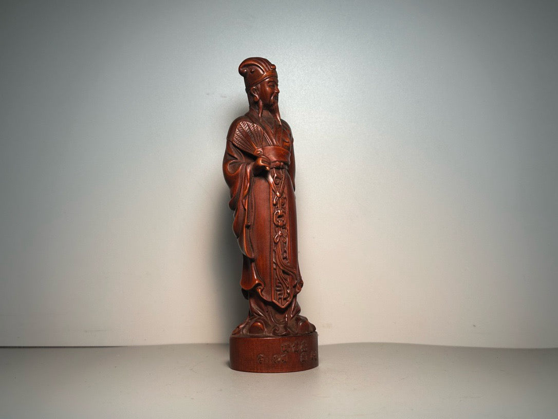 Chinese antique boxwood carving with exquisite craftsmanship to carve character statues