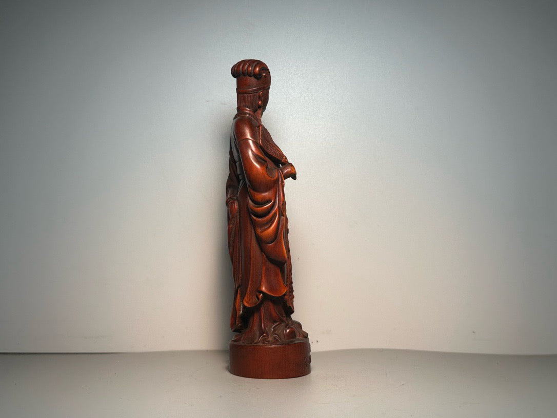Chinese antique boxwood carving with exquisite craftsmanship to carve character statues