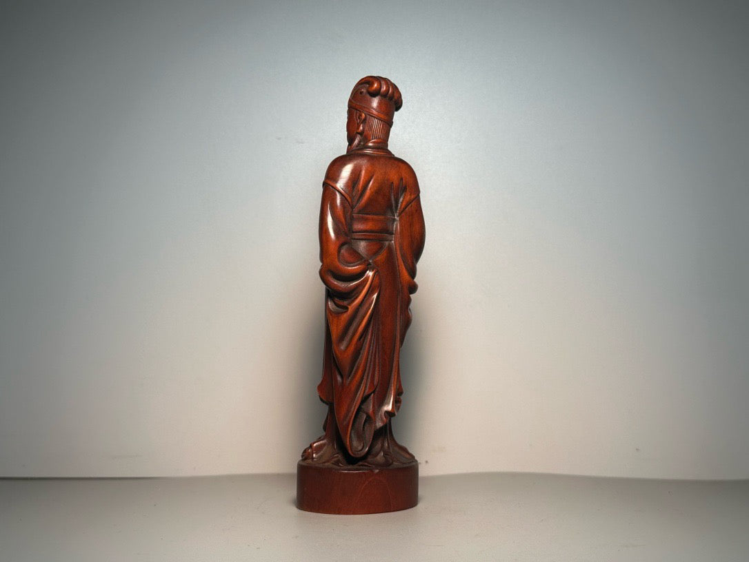 Chinese antique boxwood carving with exquisite craftsmanship to carve character statues