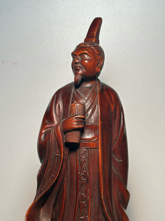 Chinese antique boxwood sculptures crafted with exquisite craftsmanship
