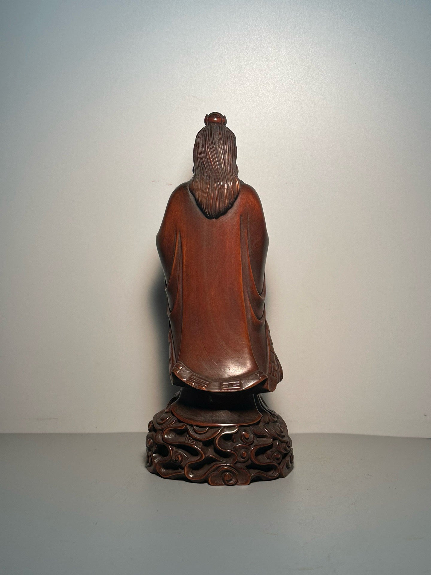Chinese antique boxwood sculptures crafted with exquisite craftsmanship