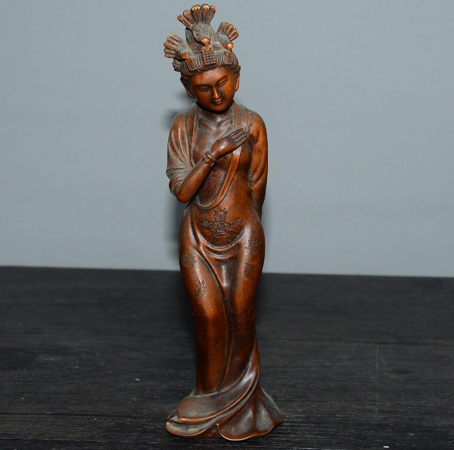 Chinese antique small leaf boxwood figure ornaments