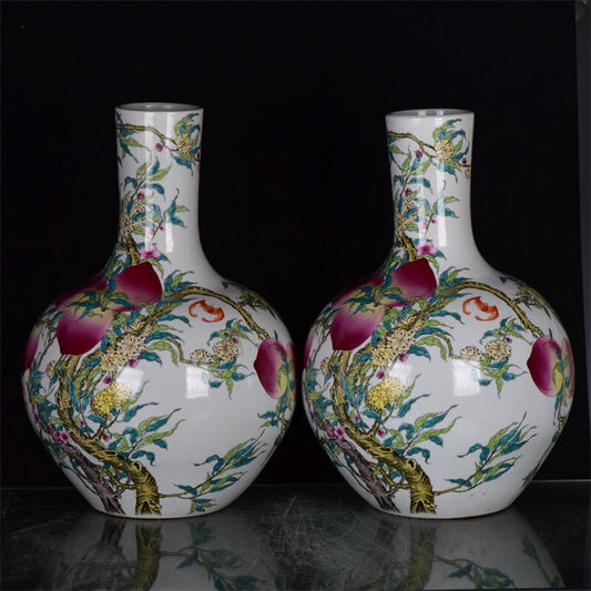 Chinese antique pink peach painting sky ball bottle