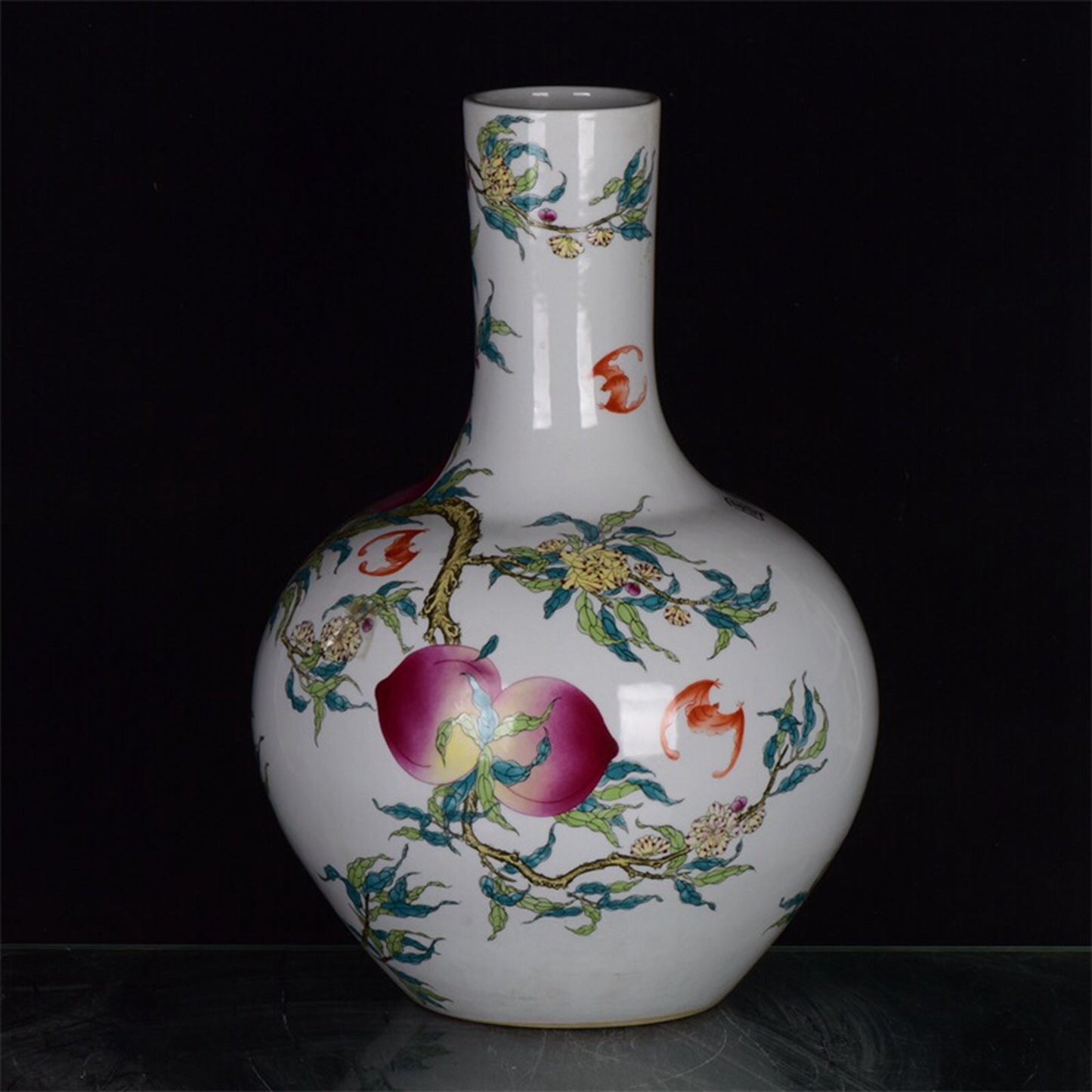 Chinese antique pink peach painting sky ball bottle