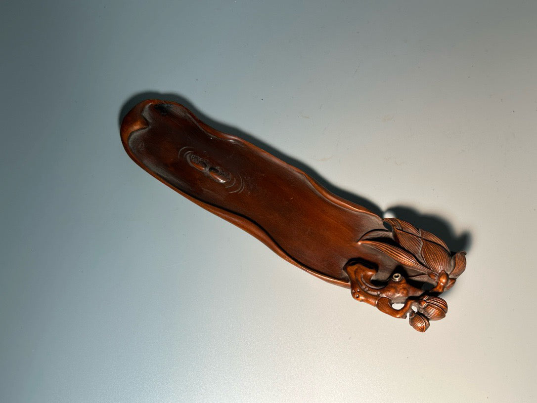 Chinese antique boxwood carved and finely crafted ornaments