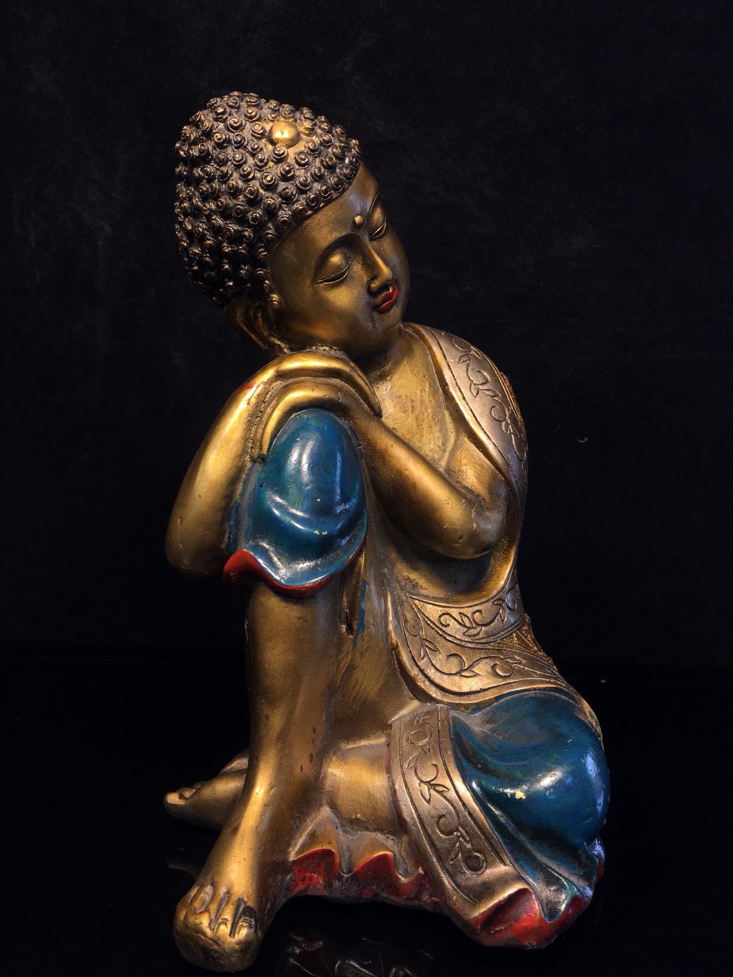 Chinese antique pure copper painted contemplative Buddha statue