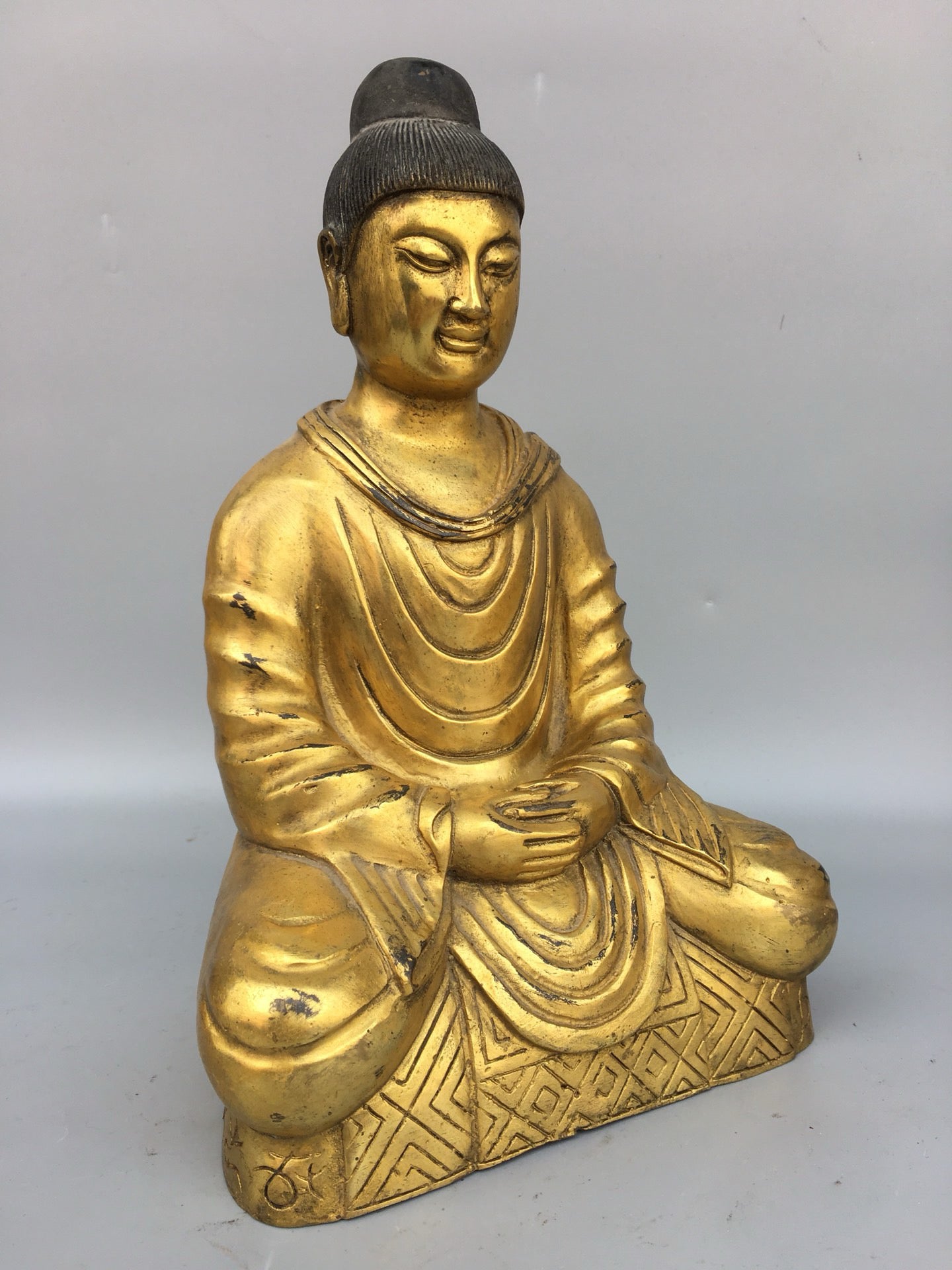 Chinese antique bronze gilded Northern Wei Buddha statue