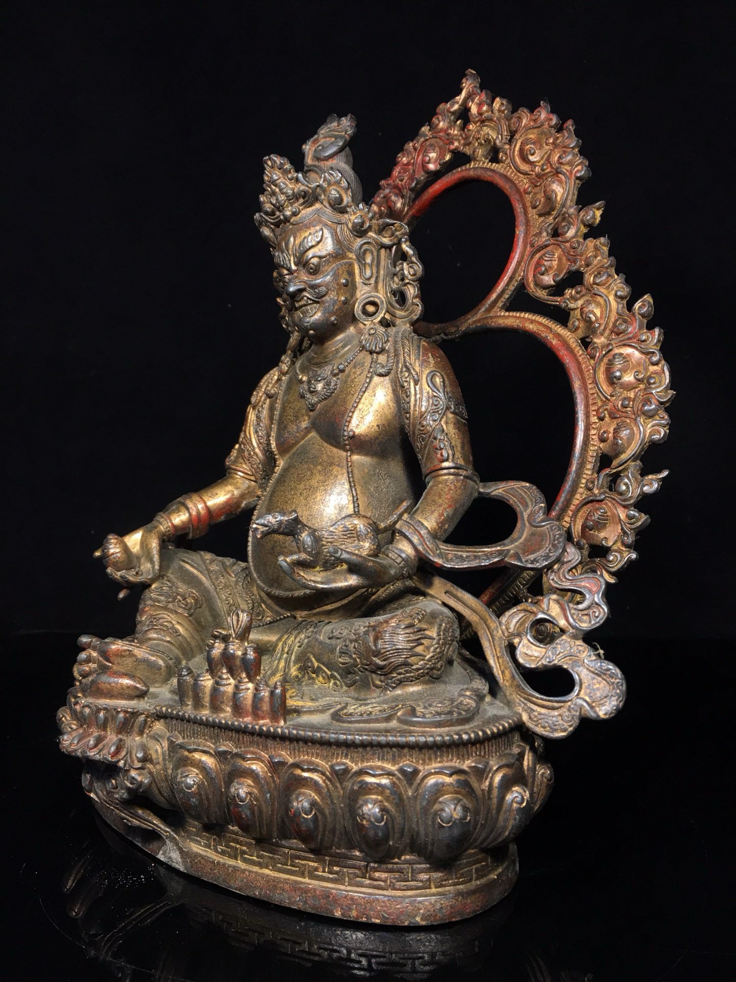 Chinese Antique Pure Copper Belt Backlit Yellow God of Wealth Buddha Statue