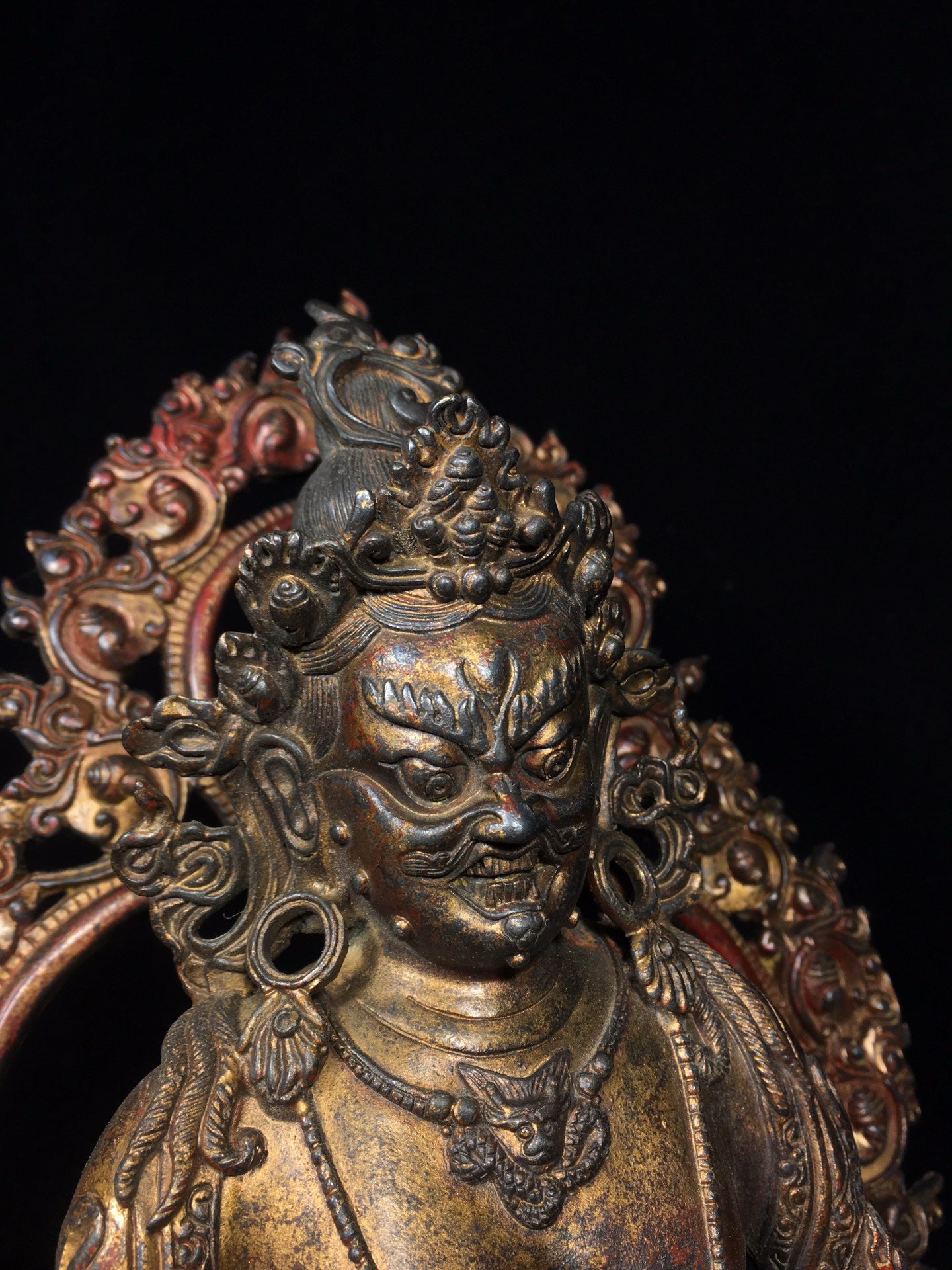 Chinese Antique Pure Copper Belt Backlit Yellow God of Wealth Buddha Statue