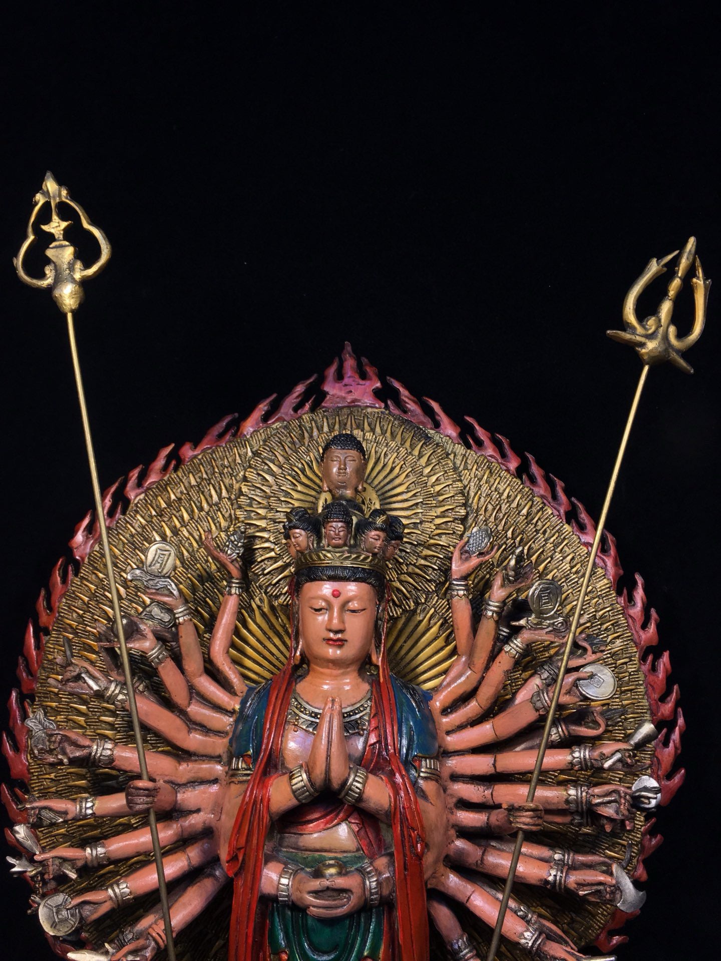 Chinese antique pure copper painted Thousand Handed Avalokitesvara Buddha statue