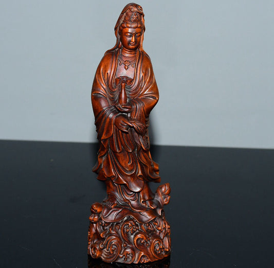 Chinese antique small leaf boxwood clear bottle Guanyin ornament