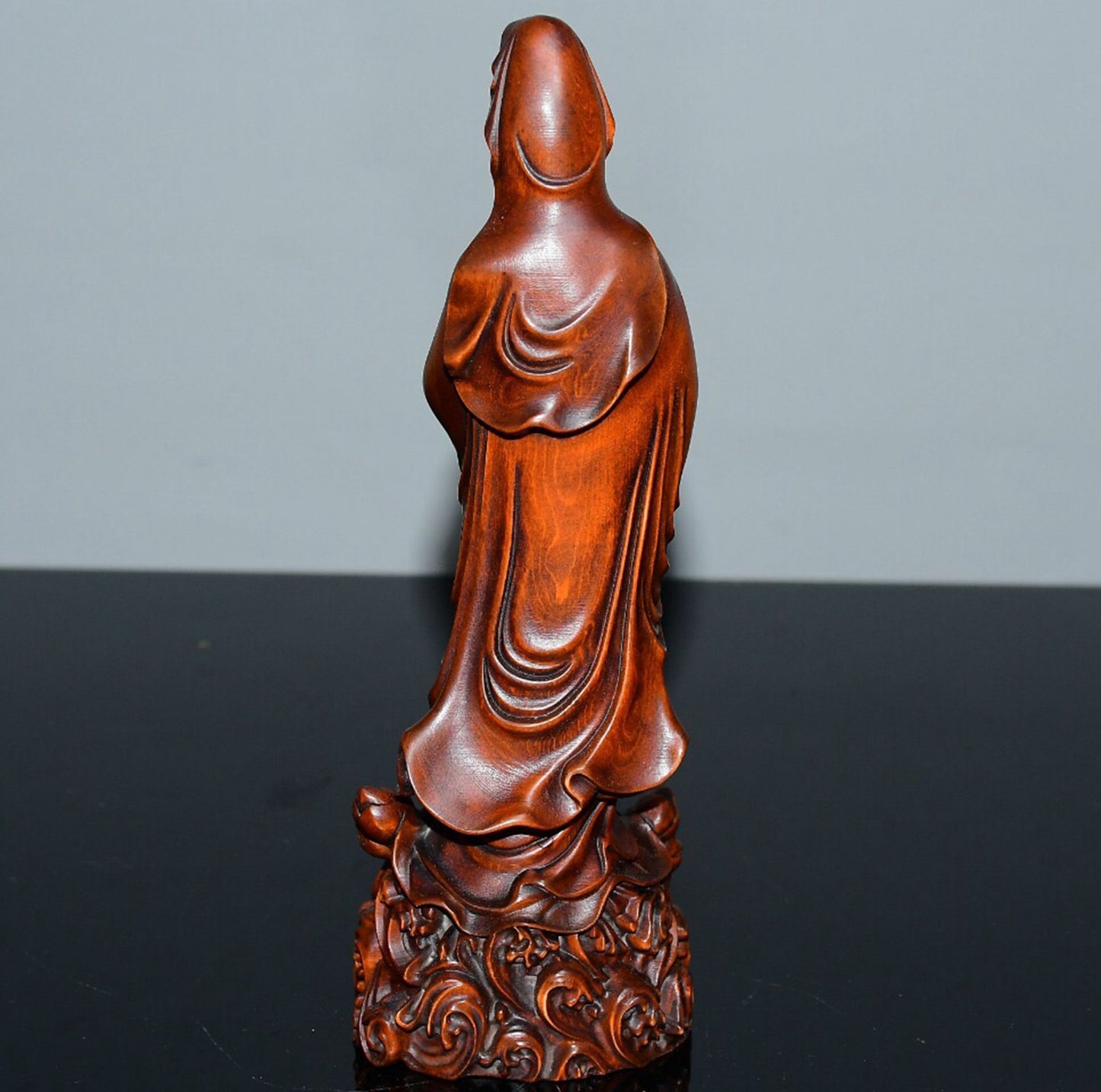 Chinese antique small leaf boxwood clear bottle Guanyin ornament