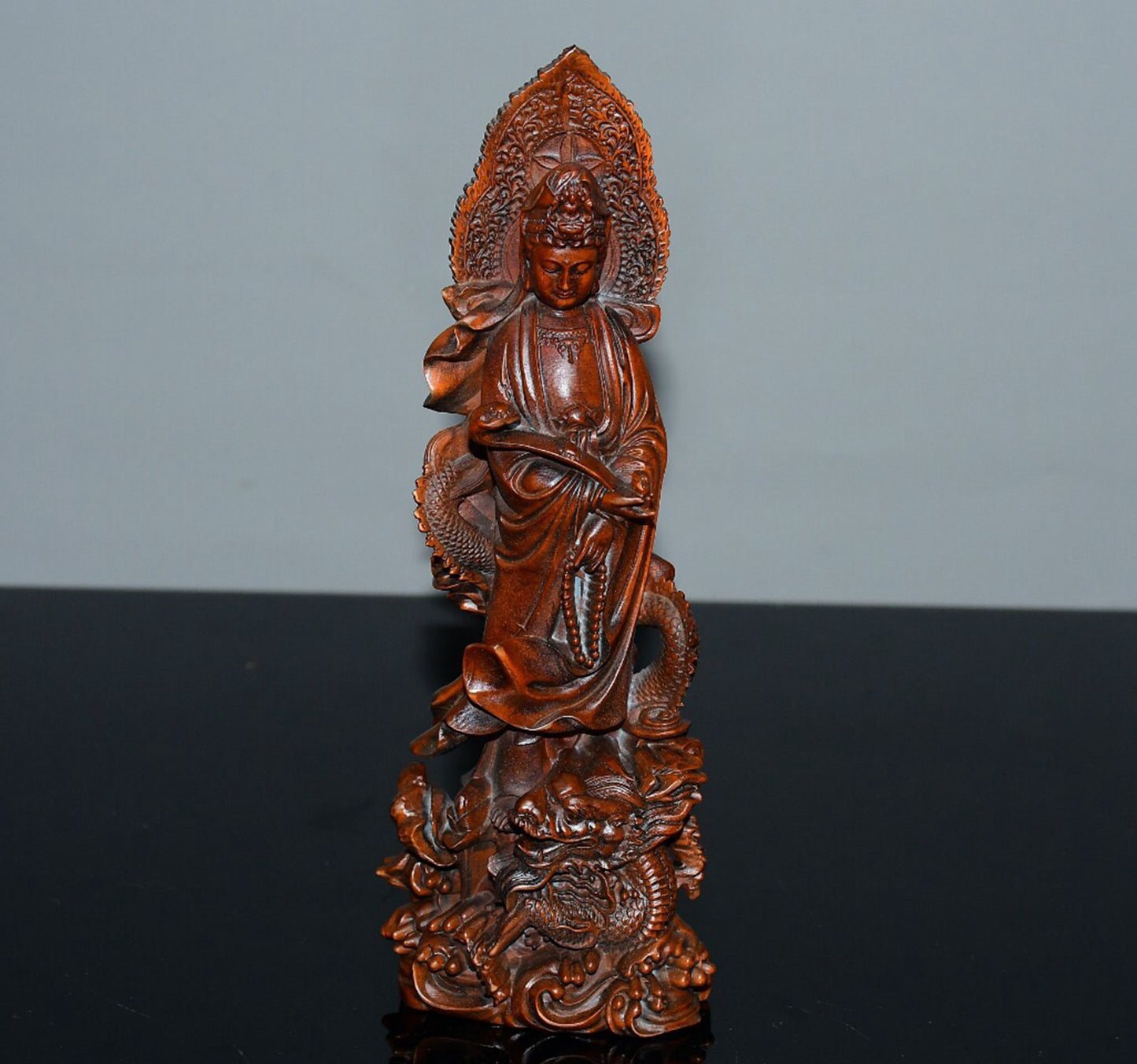 Chinese antique small leaf boxwood Guanyin ornaments