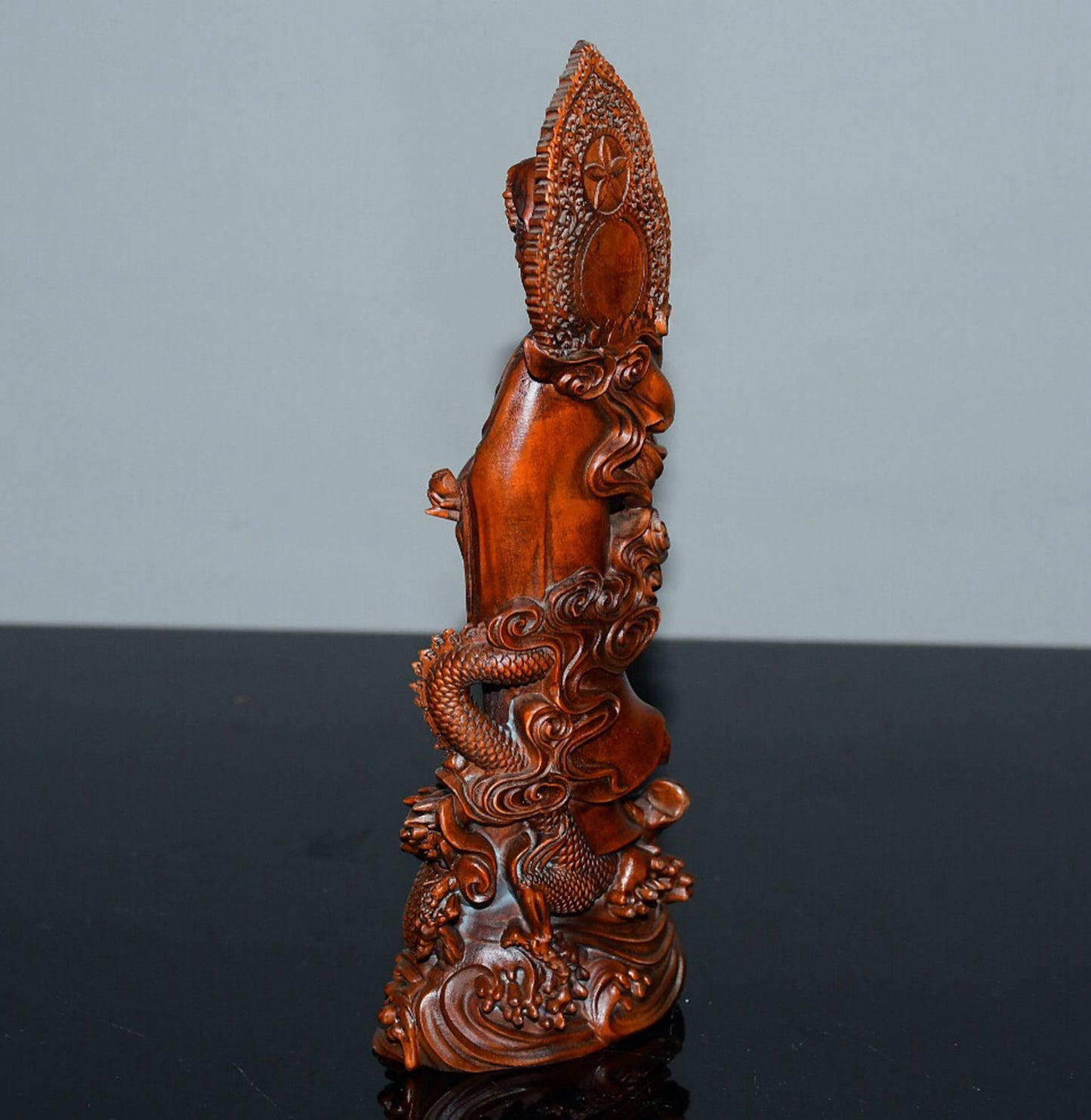 Chinese antique small leaf boxwood Guanyin ornaments