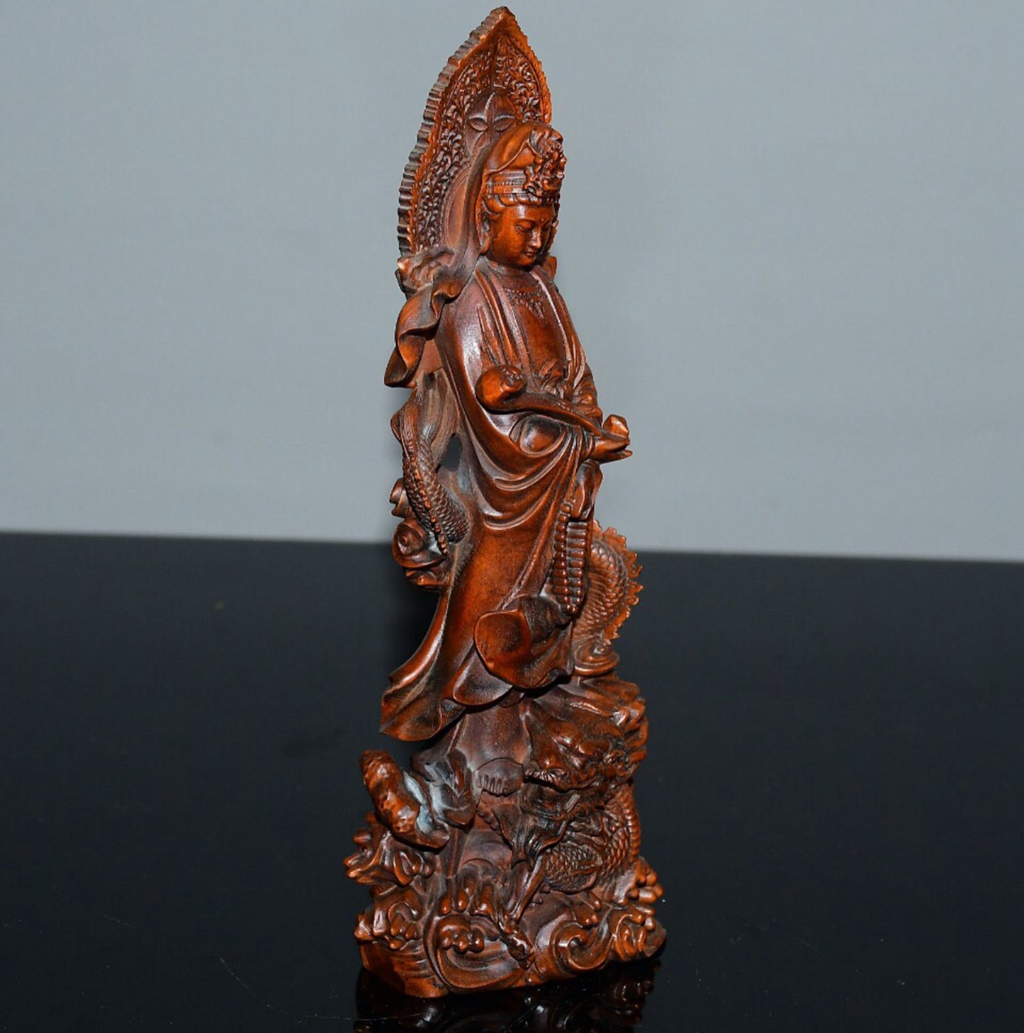 Chinese antique small leaf boxwood Guanyin ornaments