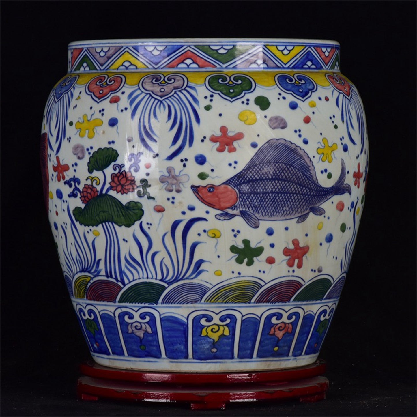 Chinese Antique Blue and White Fish and Algae Pattern Jar
