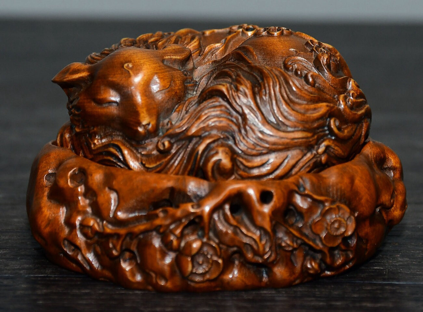 Chinese antique small leaf boxwood fox incense burner ornament