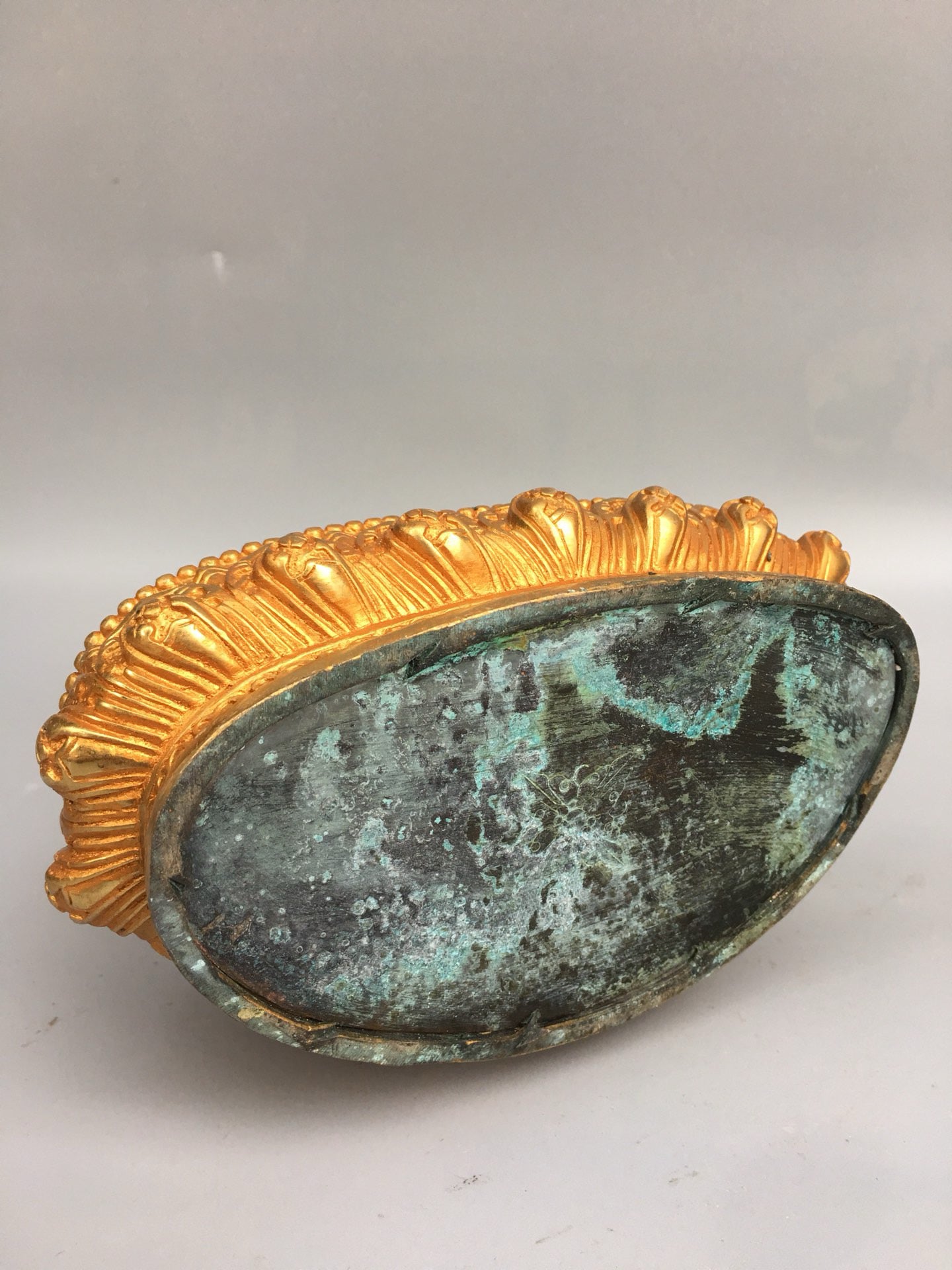 Chinese antique bronze gilded golden statue of Carmuni Buddha