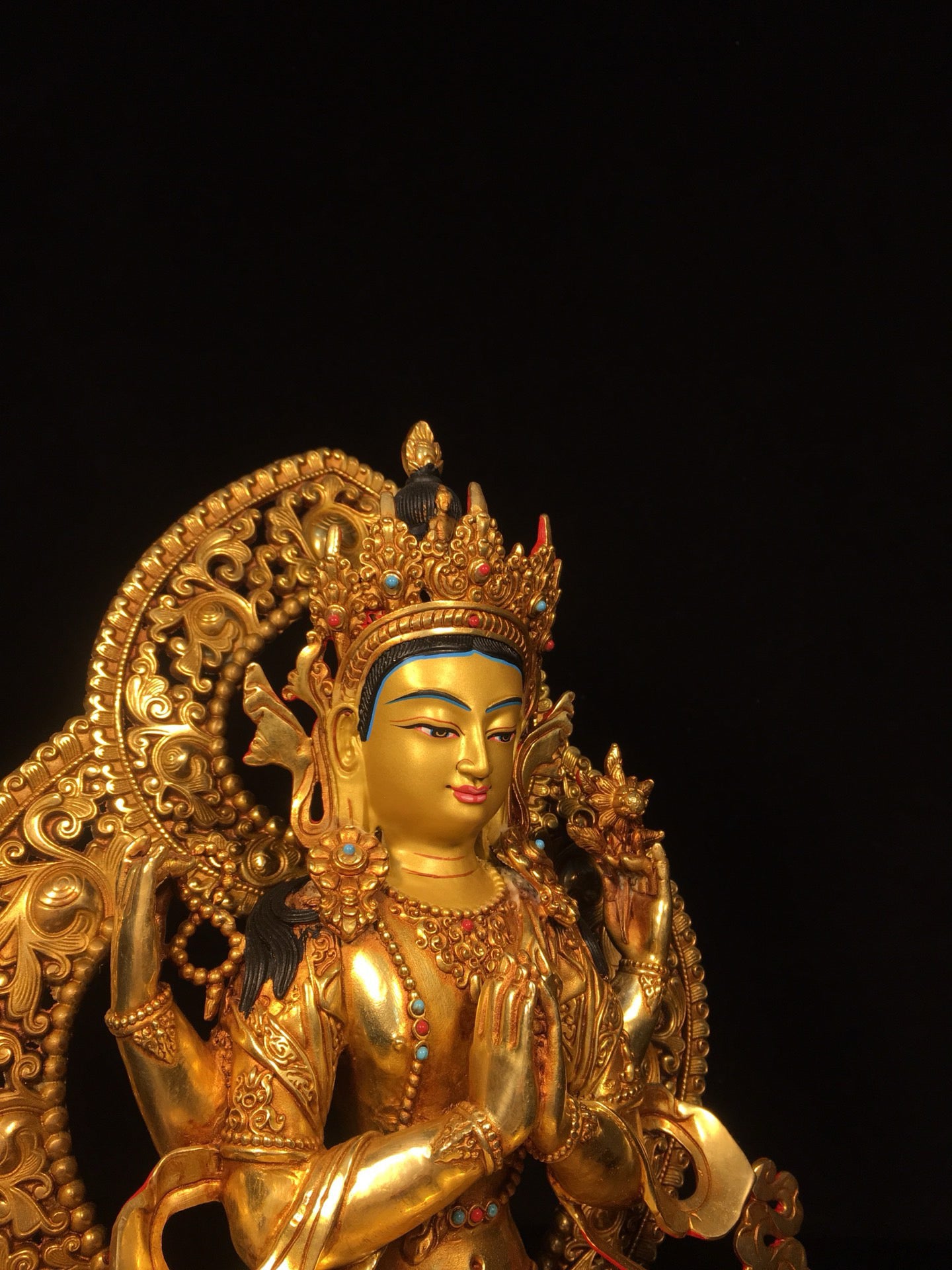 Chinese antique bronze gilded gold painted face with four armed Tara Bodhisattva Buddha statue