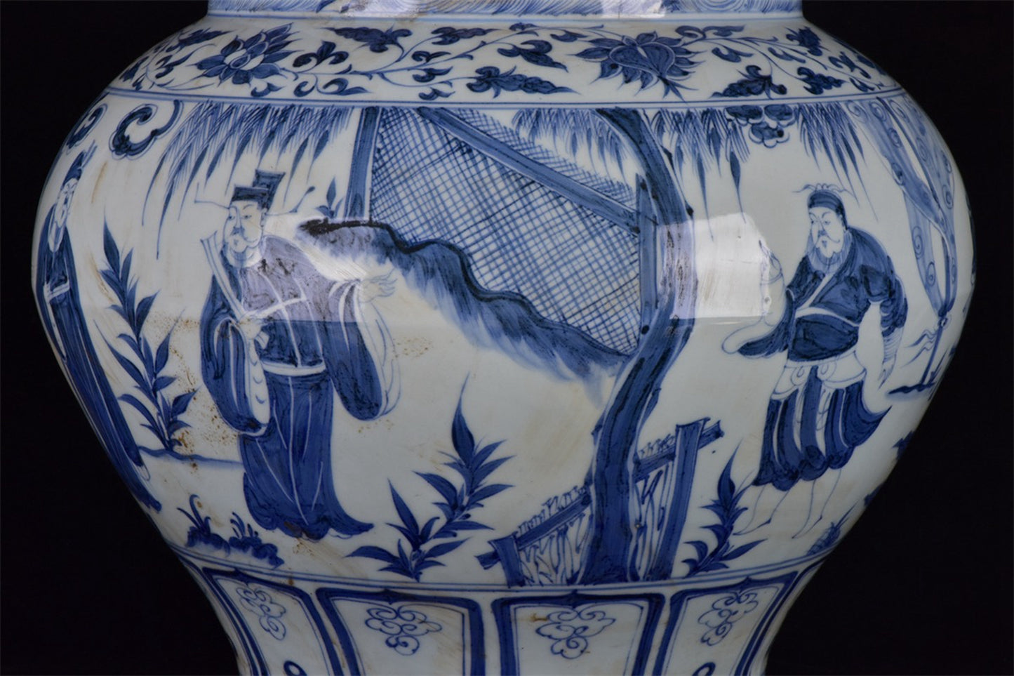 Chinese Antique Xiliuying Lotus Leaf Jar