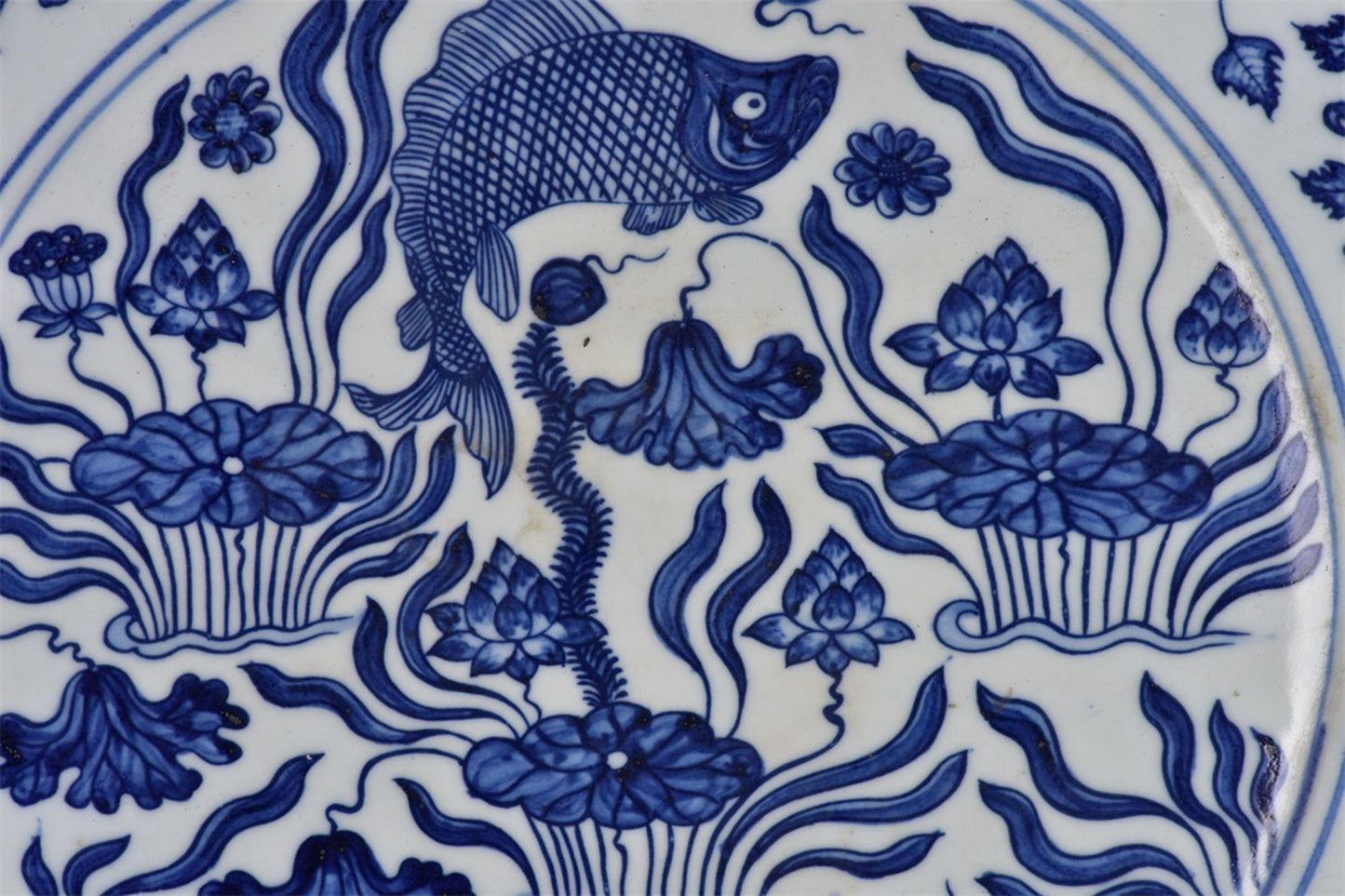 Chinese Antique Blue and White Fish and Algae Pattern Shang Pan