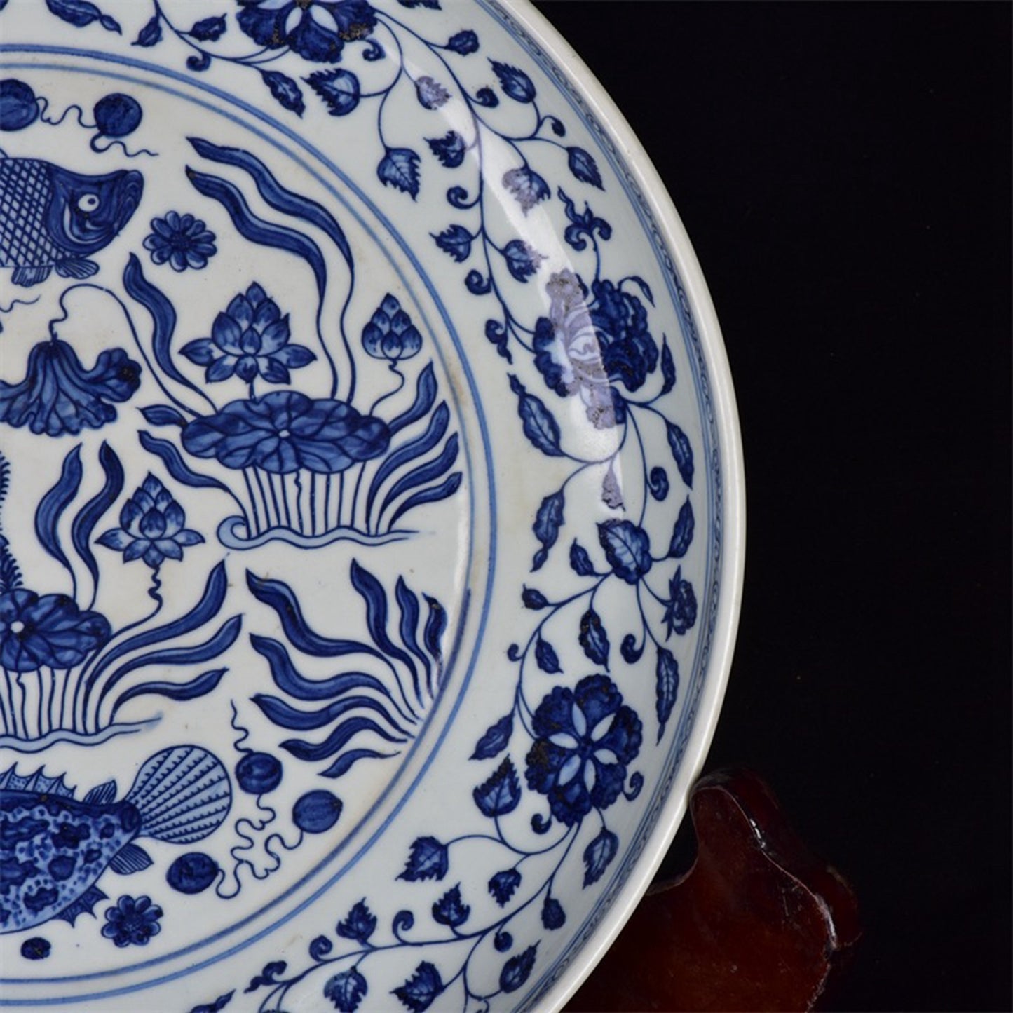 Chinese Antique Blue and White Fish and Algae Pattern Shang Pan