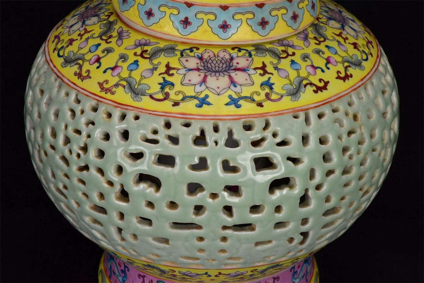 Chinese Antique Yellow Glazed Enamel Colored Flower Pattern Hollow Double Ear Gold Carved Two Section Turning Heart Bottle