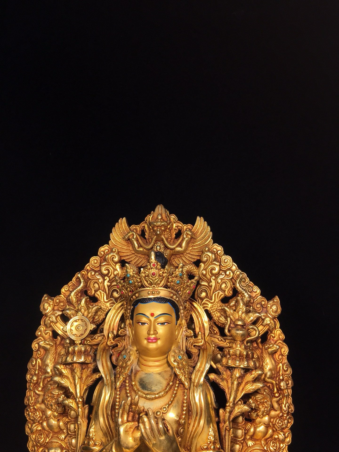 Chinese antique bronze gilded painted face with a strong Buddha statue
