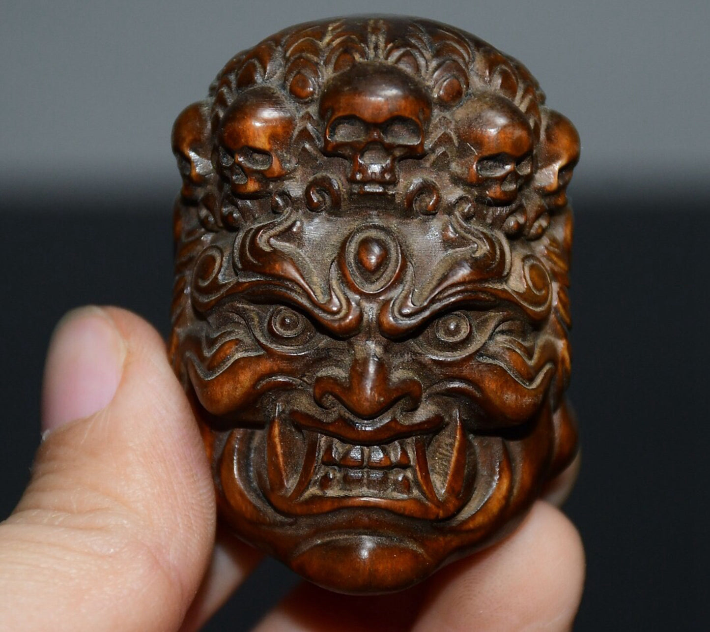 Chinese antique boxwood immovable Ming Wang pendant
