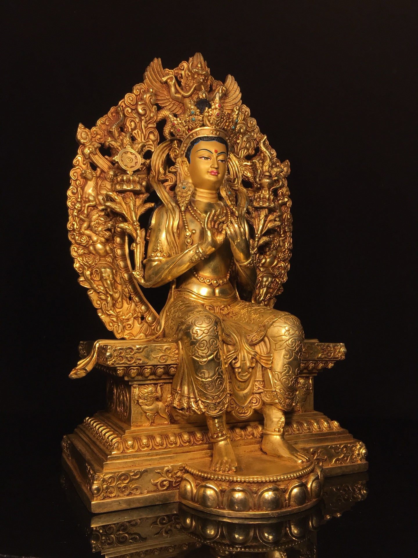 Chinese antique bronze gilded painted face with a strong Buddha statue