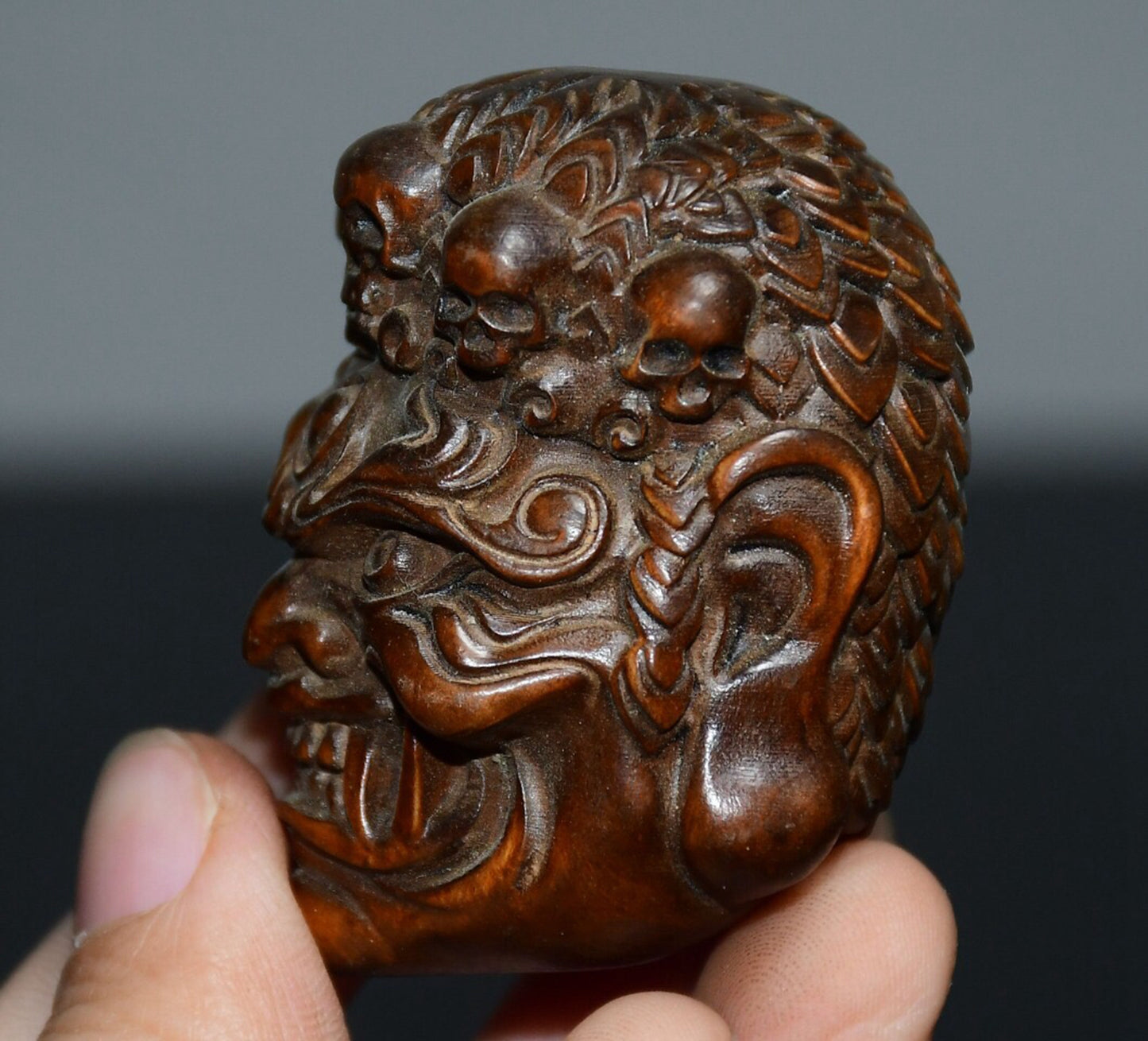 Chinese antique boxwood immovable Ming Wang pendant