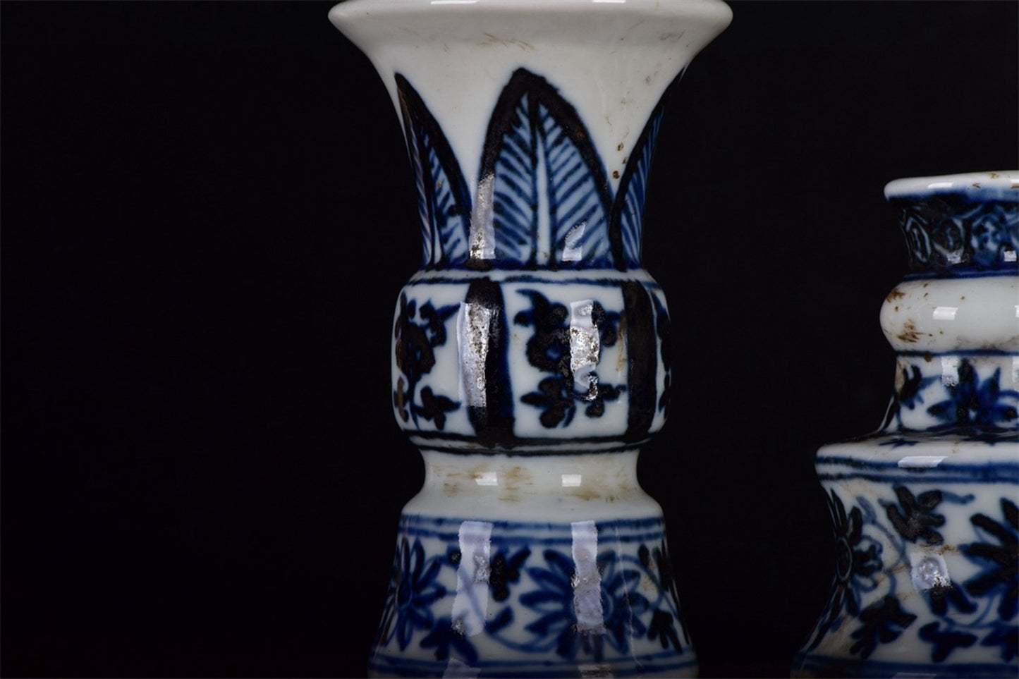Chinese Antique Blue and White Five Supplies