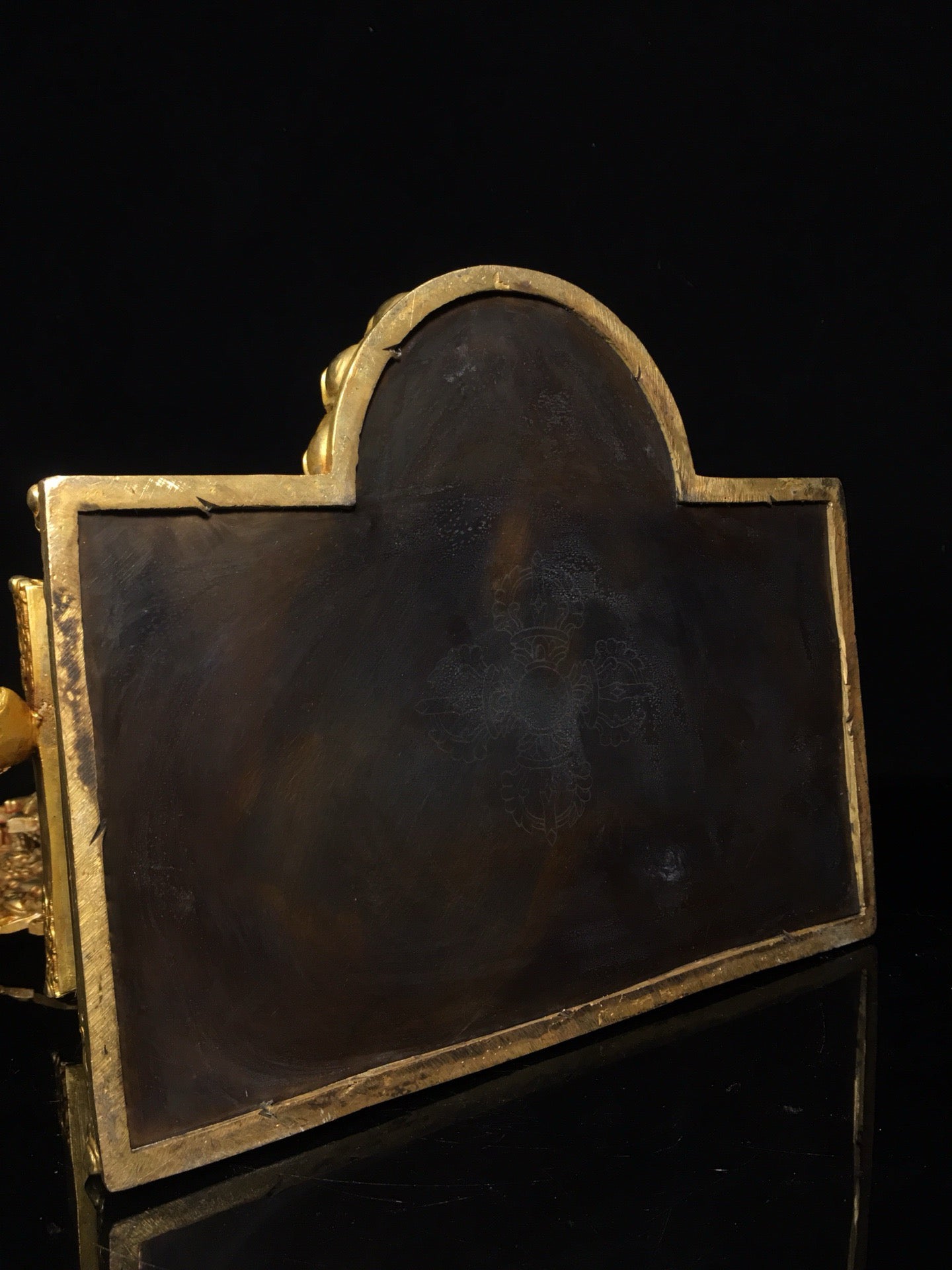 Chinese antique bronze gilded painted face with a strong Buddha statue