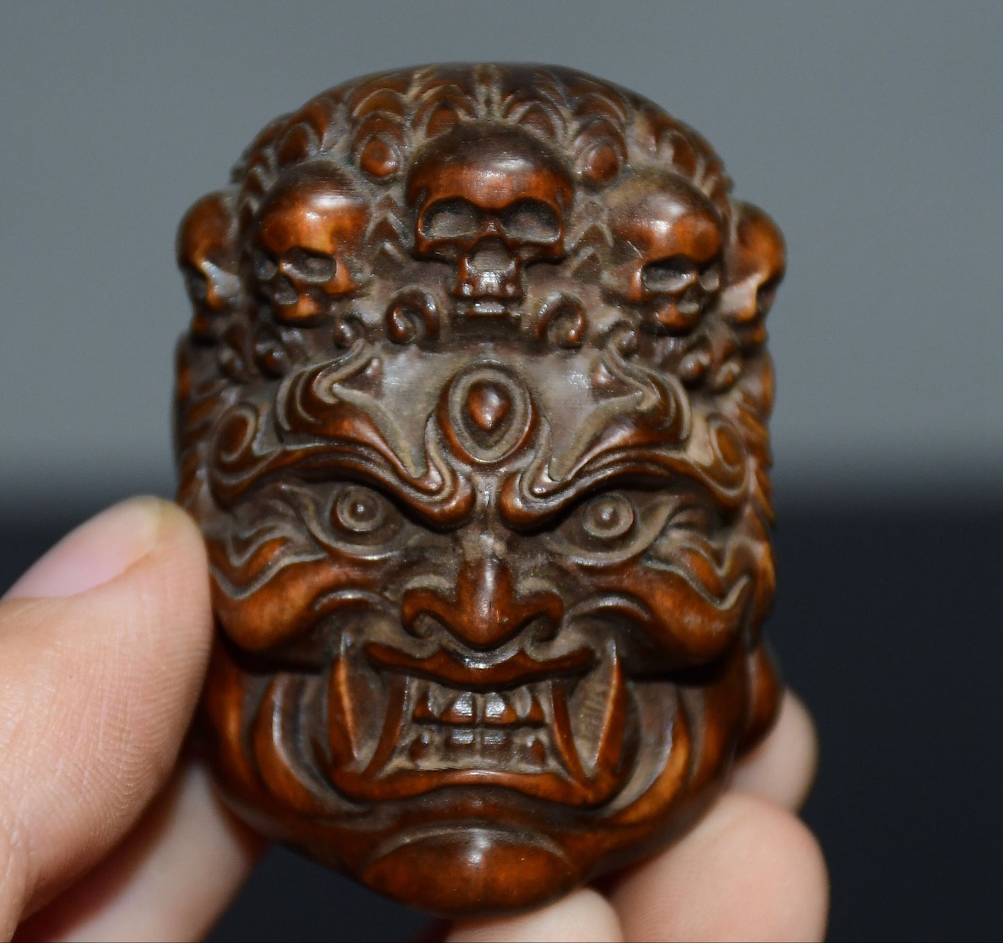 Chinese antique boxwood immovable Ming Wang pendant