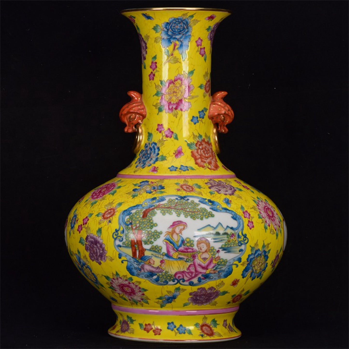 Chinese Antique Figure Pattern Double Ear Gold Painted Bottle