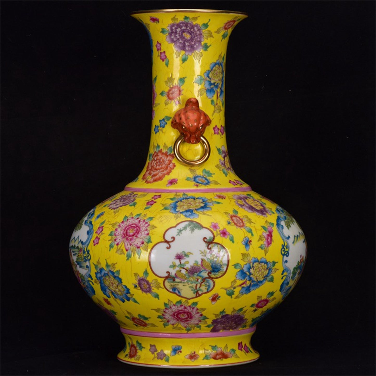 Chinese Antique Figure Pattern Double Ear Gold Painted Bottle