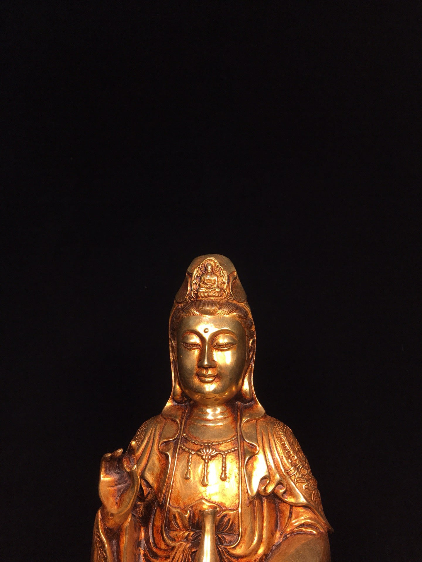Chinese antique bronze gilded statue of Guanyin Bodhisattva