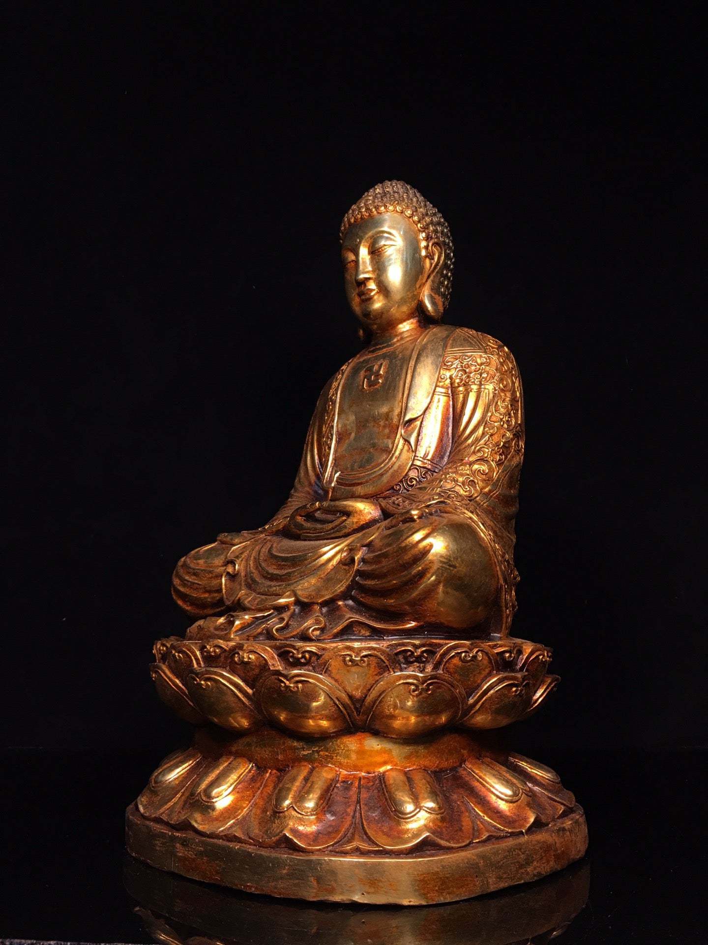 Chinese antique bronze gilded statue of Shakyamuni Buddha