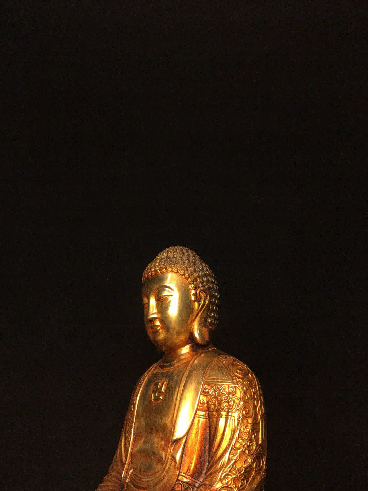 Chinese antique bronze gilded statue of Shakyamuni Buddha