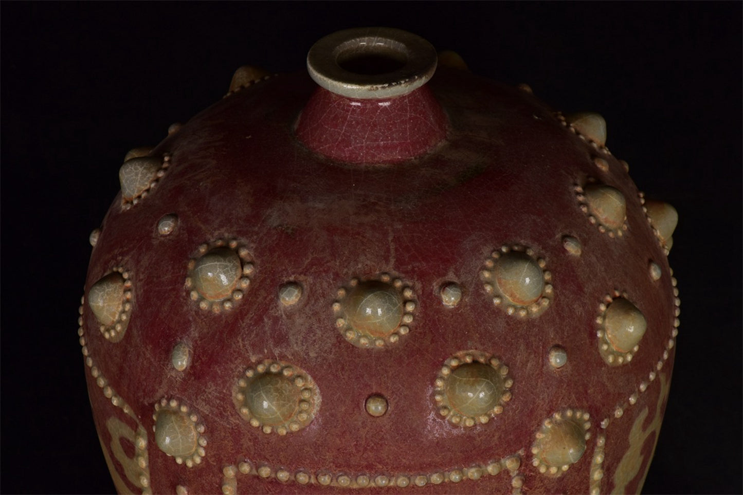 Chinese antique red and white drum nail plum vase
