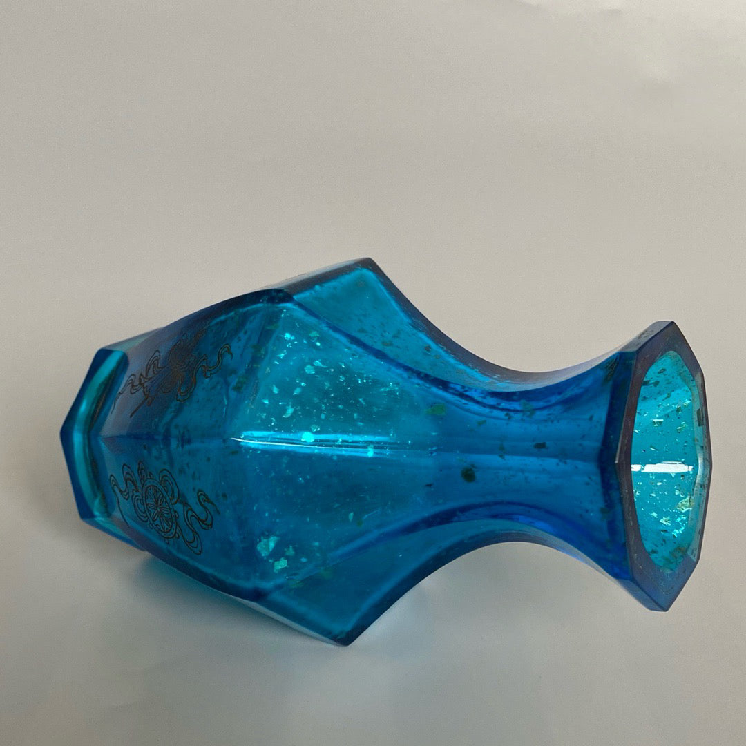 Chinese antique glass carved vase