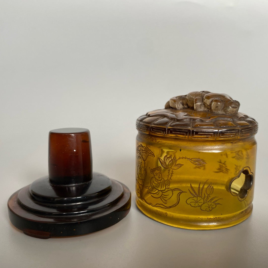 Chinese Antique Glass Finger Box