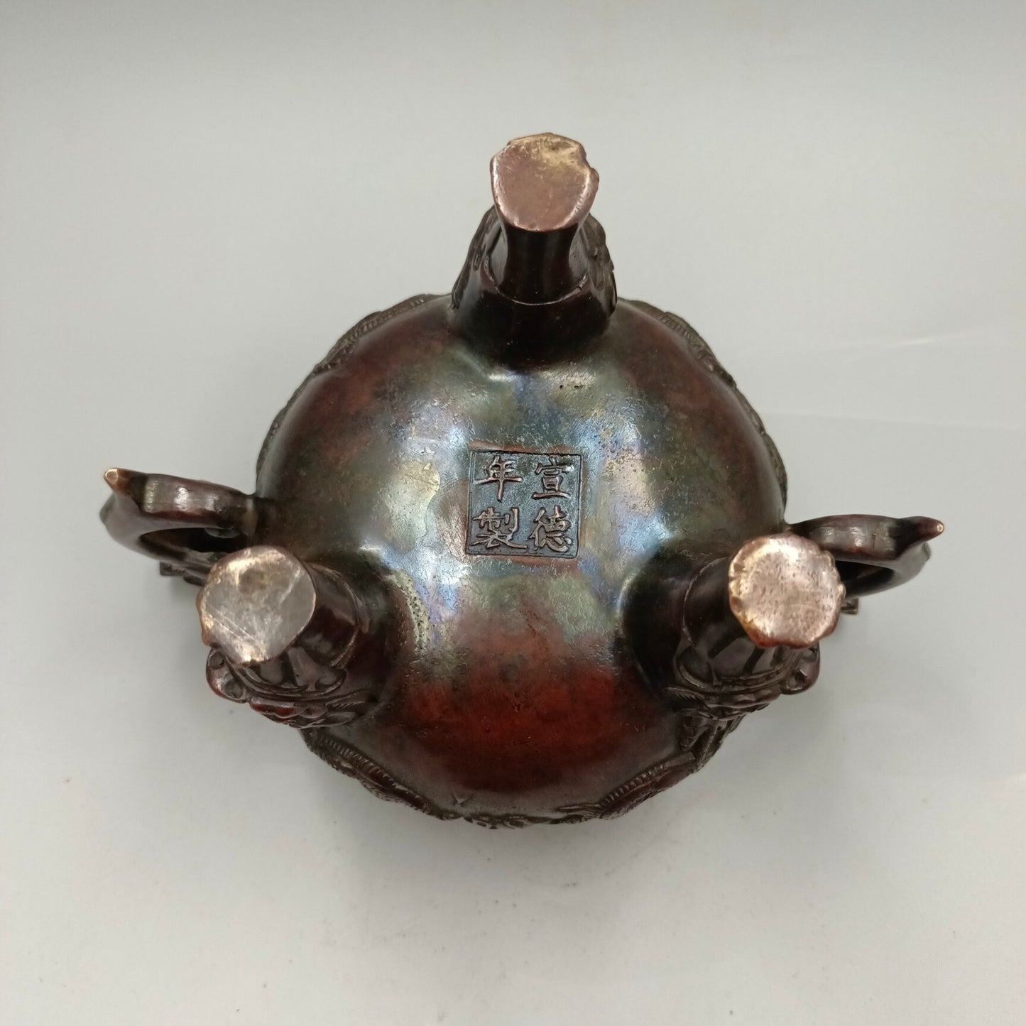 Chinese Antique Double Dragons Playing with Pearls and Pixiu Covering Copper Smoked Incense Stove