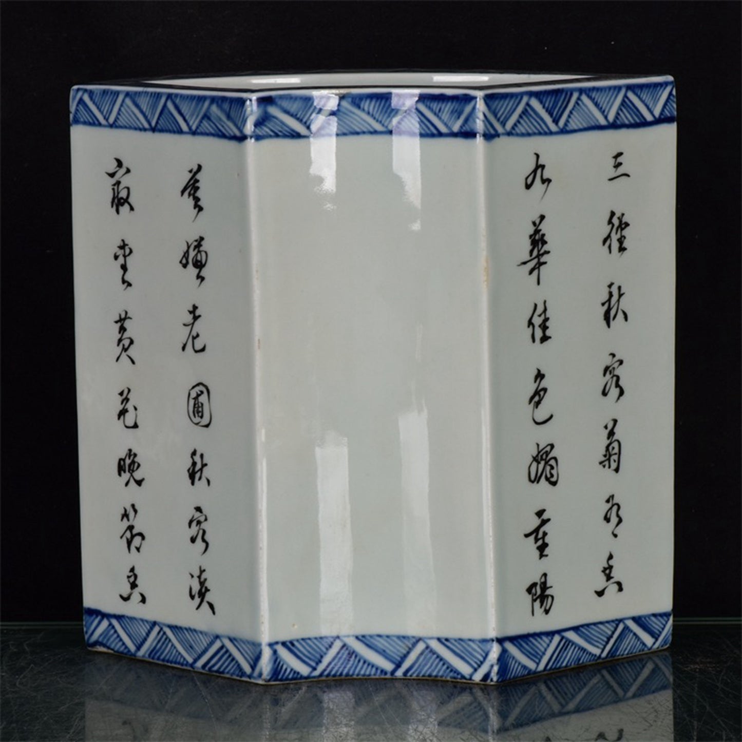 Chinese antique blue painted flower and bird pattern pen holder