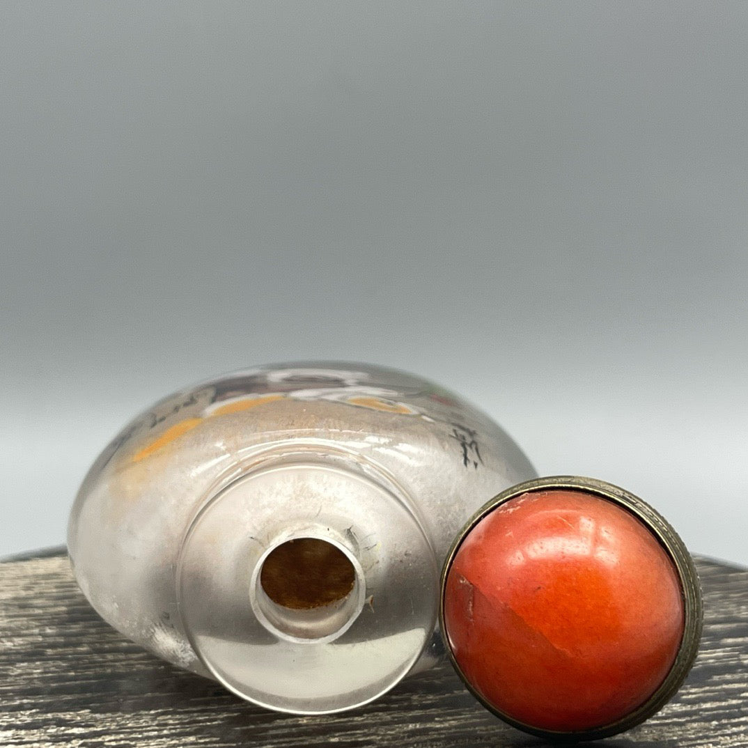 Chinese antique thick tire old glass snuff bottle