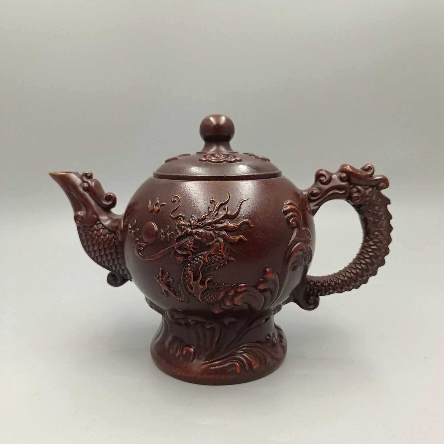 Chinese antique wine pot